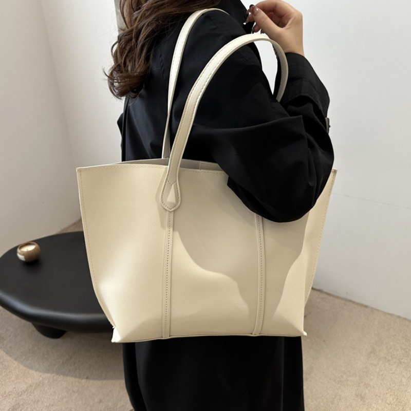 レトロフェイクレザーショルダーバッグ、大容量オフィス通勤ハン - Leather Work Laptop Bag のレビューと価格