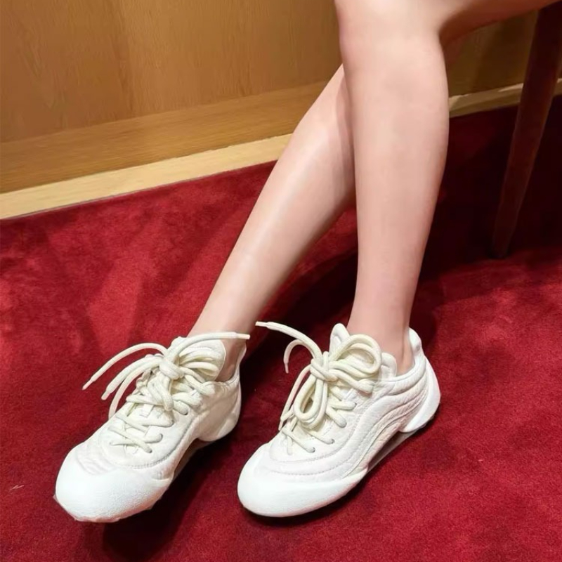 本革製 ラージサイズ フォレスト・ガンプ レディースシューズ - Leather Work Flats のレビューと価格